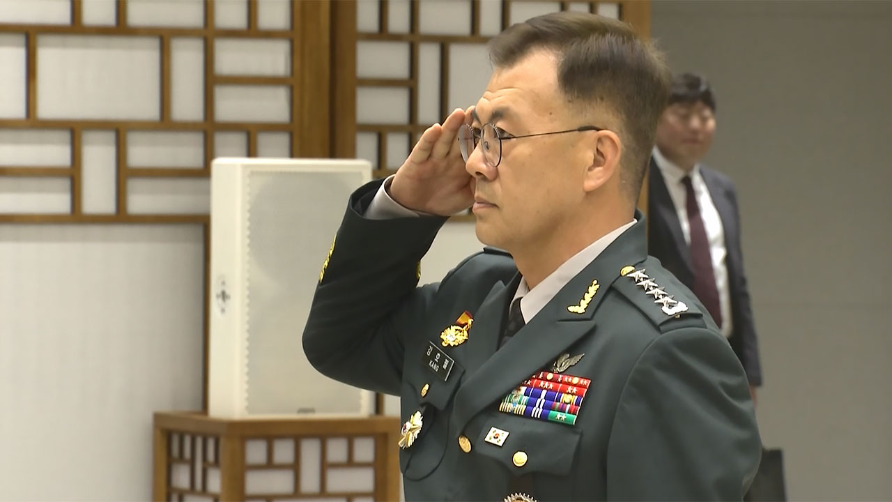 지상작전사령관에 강호필 육군 대장 임명