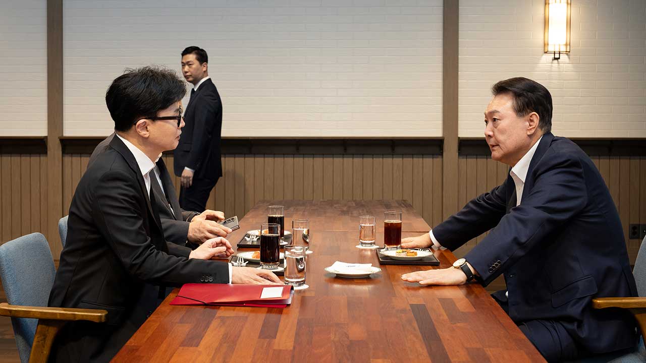 "한동훈, 메이저 바카라사이트 홈런 김건희 여사 3대 사안·특별감찰관 시행 요구"
