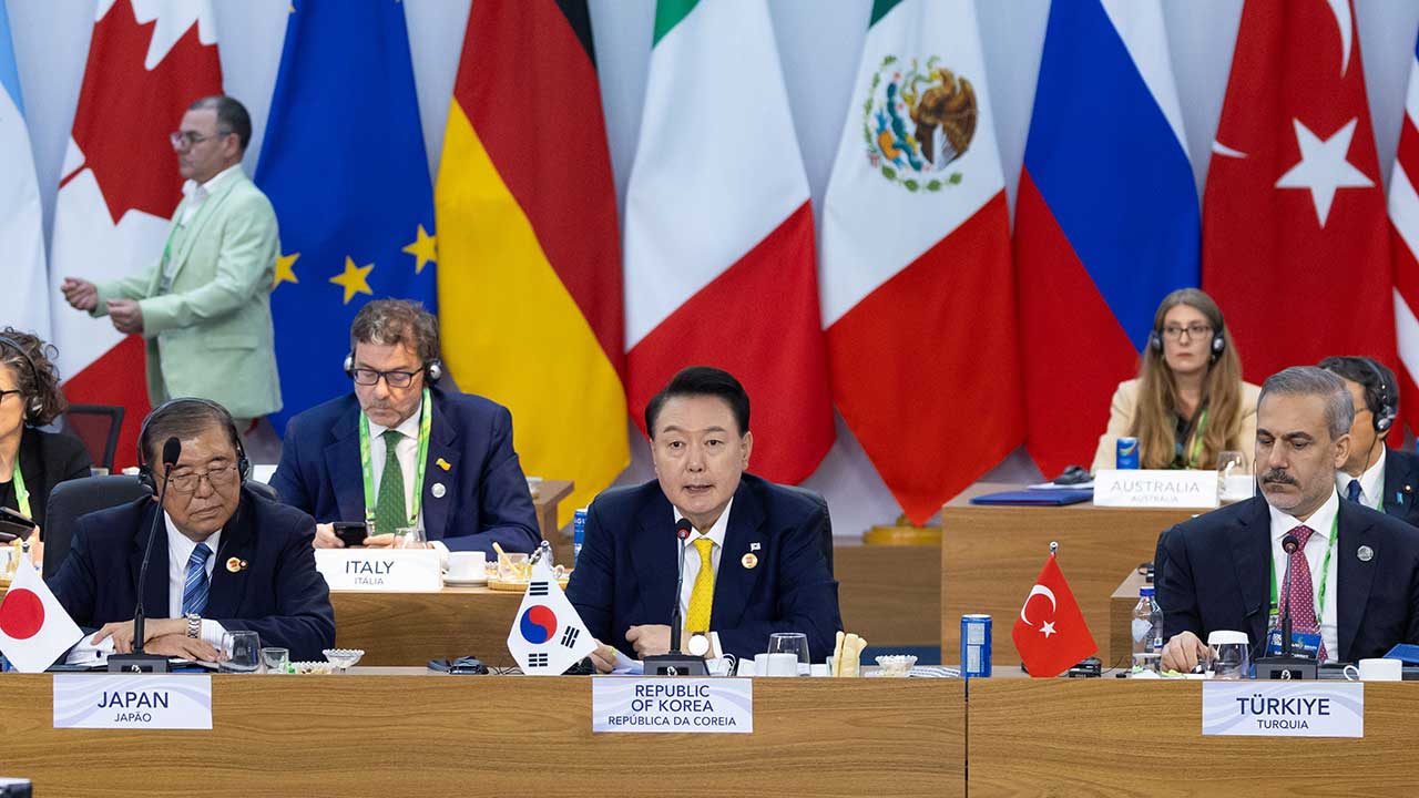 윤 대통령, G20 러시아 대표단 앞서 "북러 군사협력 중단하라"