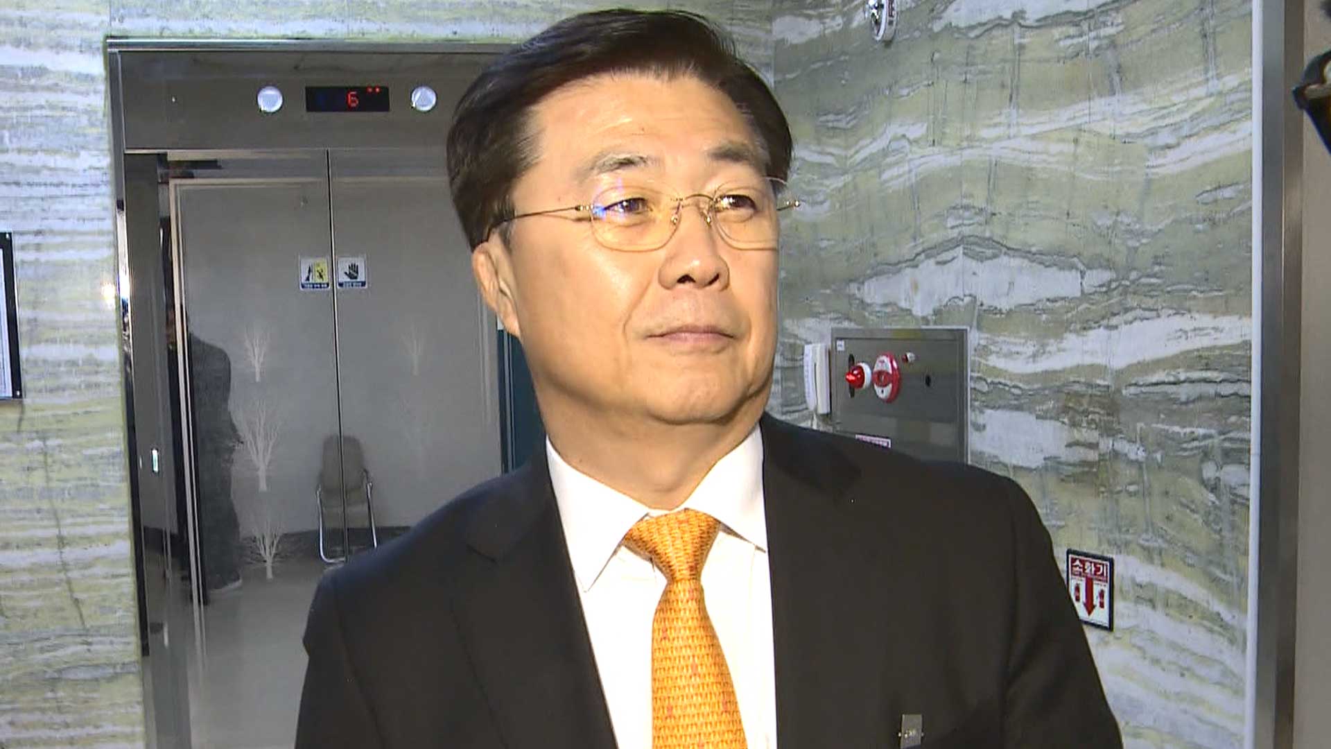 홍장원 국정원 1차장, 국회 출석‥정보위원장 면담