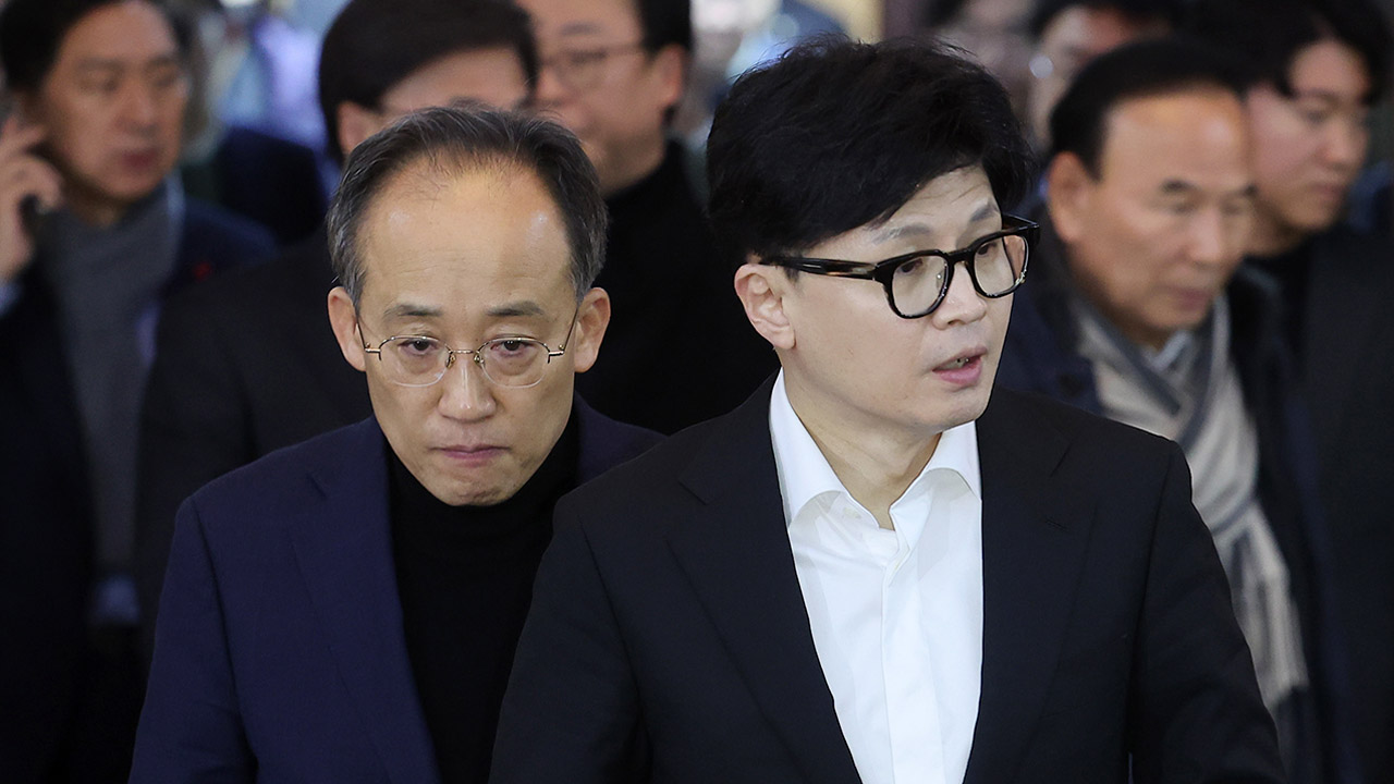 [단독] 한동훈 "군대 들어온다" 표결 재촉하던 시각, 추경호는 "표결 연기"