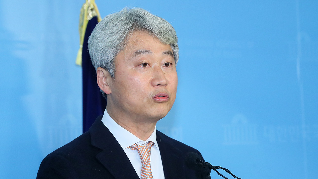 김근식 "바카라사이트 카지노판 표결 불참 뒤 당 휘청‥바카라사이트 카지노판 피할 수 없다"