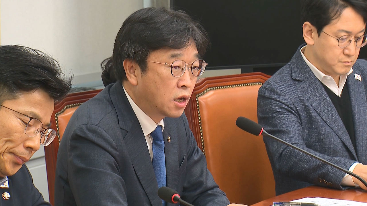 민주 "권성동·윤상현 등 국민의힘 의원, '내란 선전선동' 혐의 고발 검토"