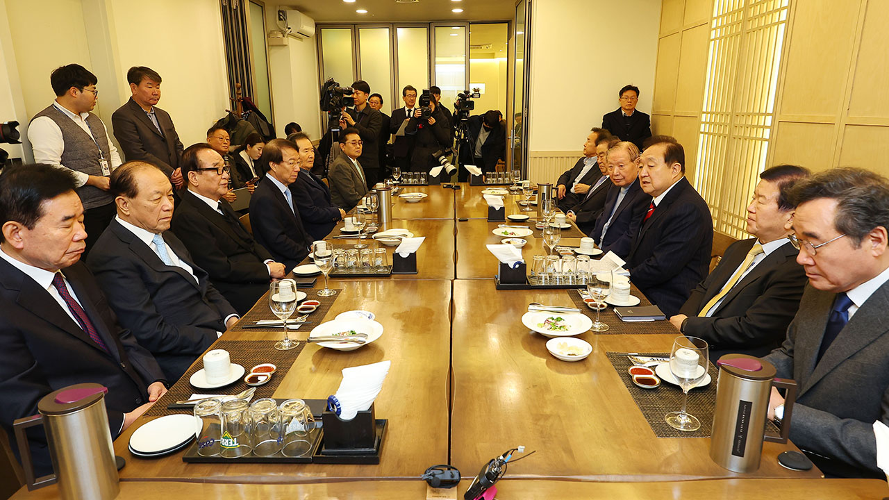 정치 원로들 "윤석열 탄핵 심판 기간 중 개헌 마무리‥제7공화국 열어가야"