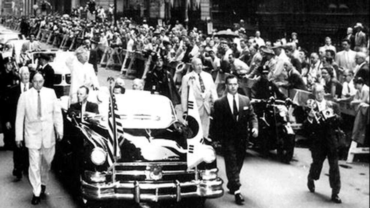 이승만 다큐 '건국전쟁' 이례적 흥행‥열흘 만에 18만명 돌파