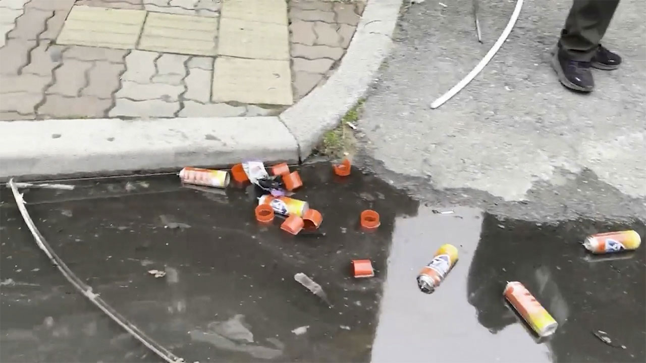 흡입하려 부탄가스 싣고 가다‥불난 차 두고 달아난 20대 구속