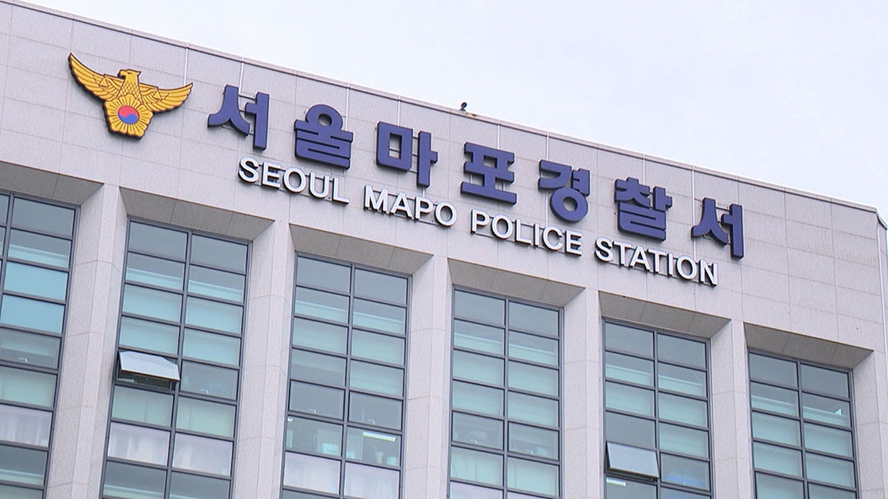 카페 진열대 넘어뜨리고 경찰 폭행‥40대 남성 체포