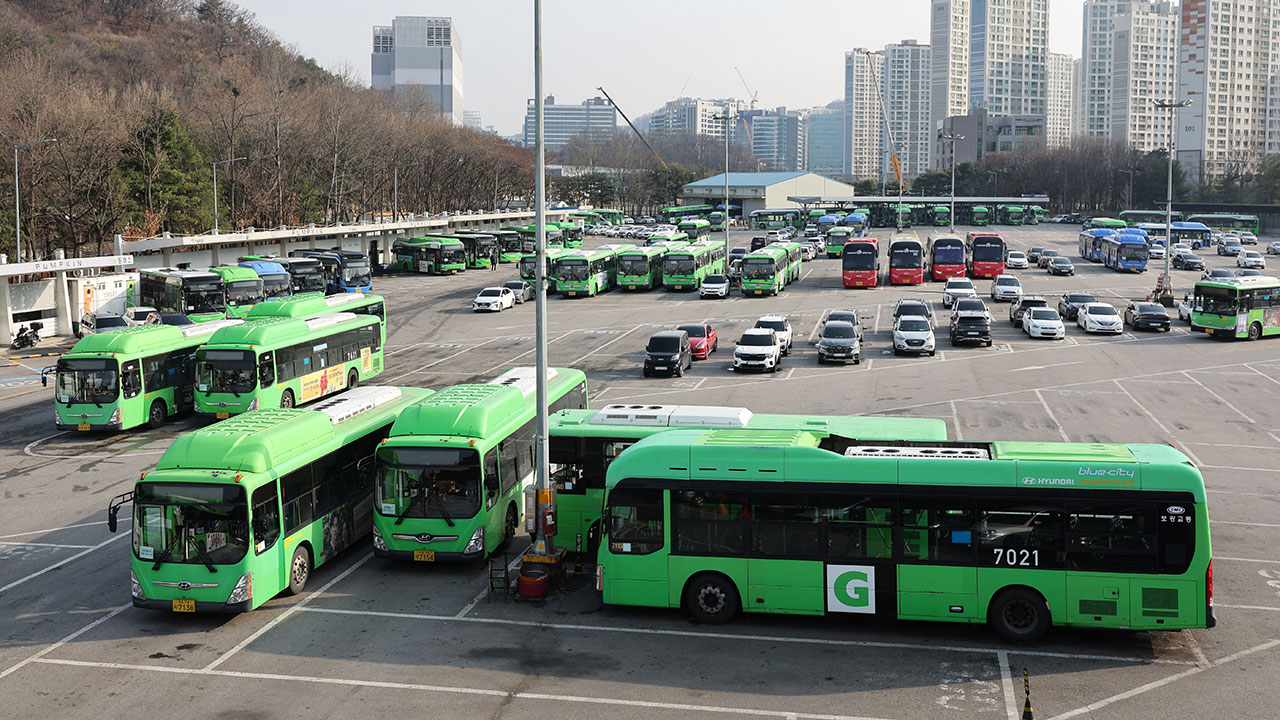 서울 시내버스 노사 협상 결렬‥"4시부터 총파업 돌입"