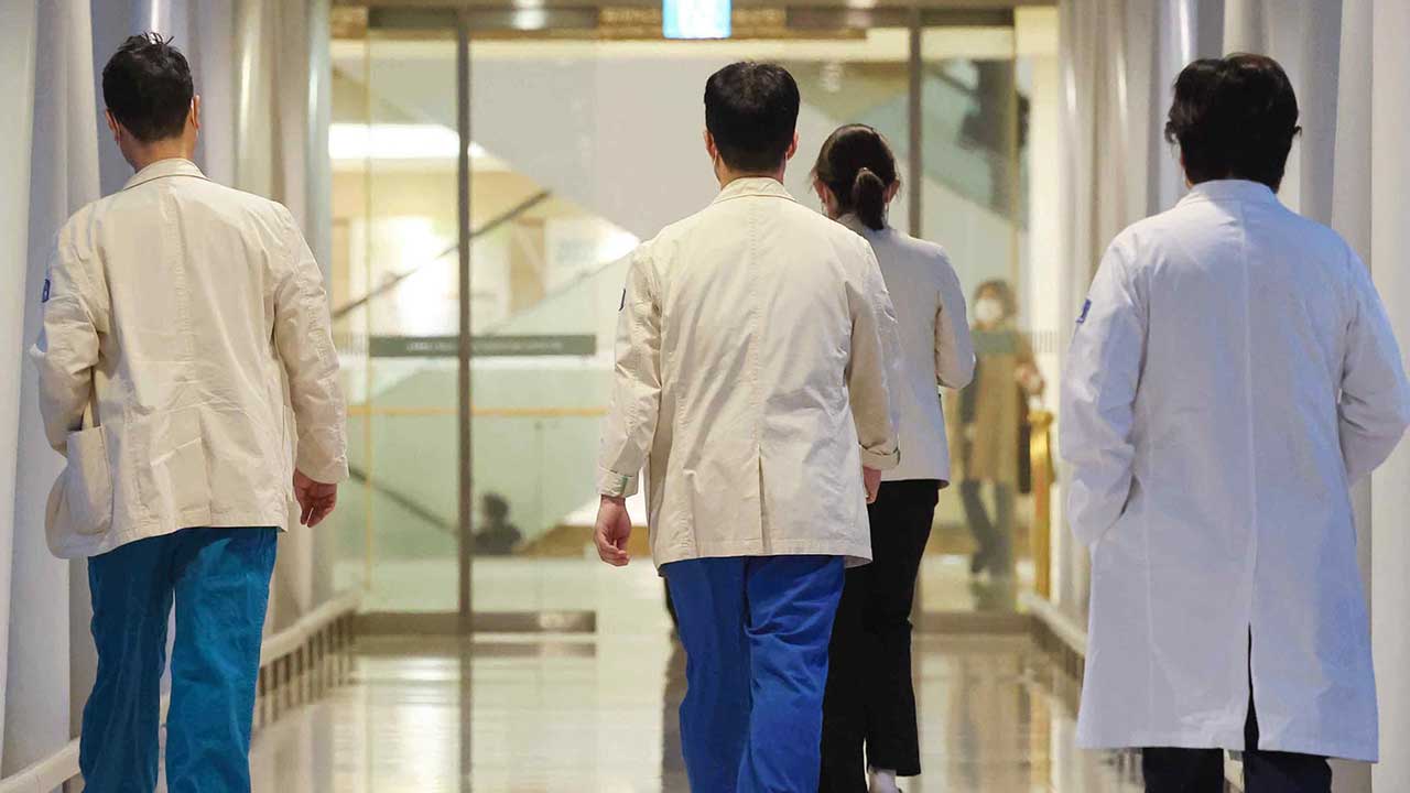 단국대병원 교수 80여 명 사직서 제출‥"전공의 의대생과 단일대오"