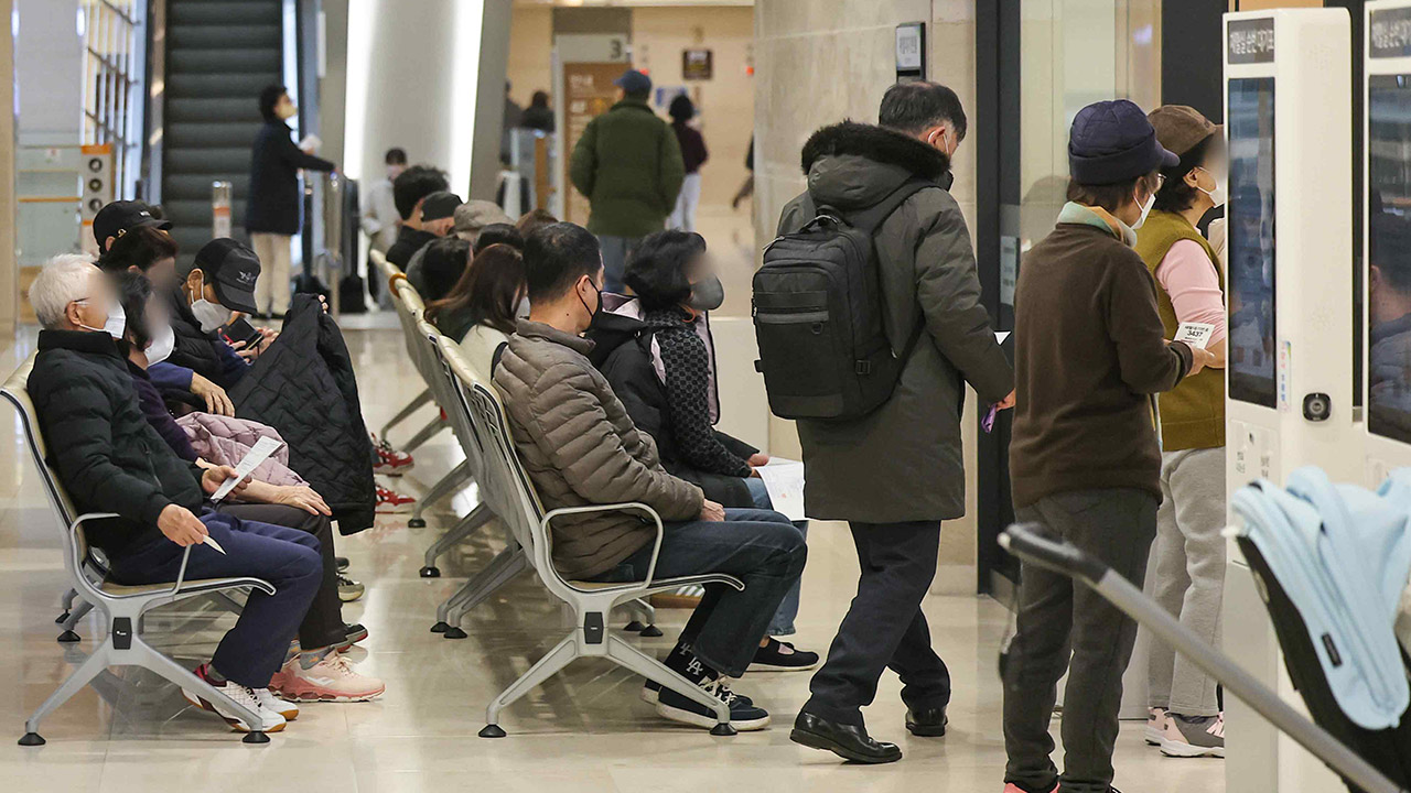 "건보 부정수급 없게"‥내달 20일부터 병원진료시 신분증 있어야