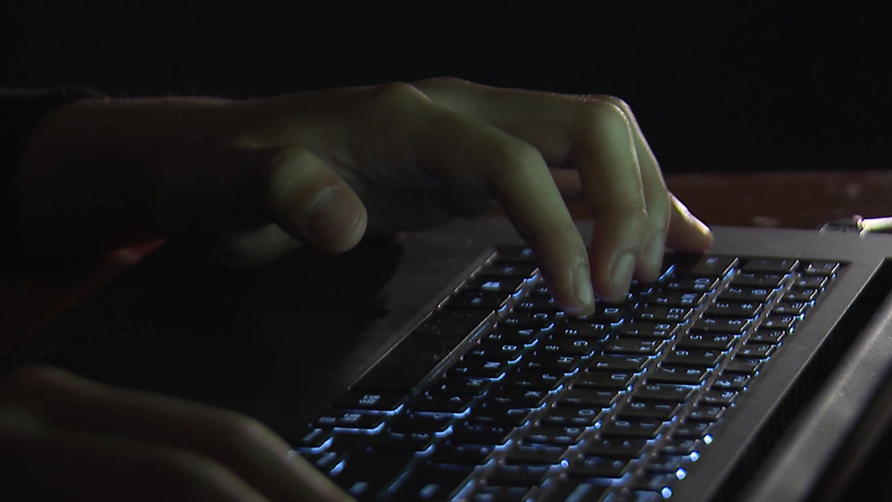 "서울 관악구 중학교서 칼부림"‥SNS에 예고글 올린 10대 검거