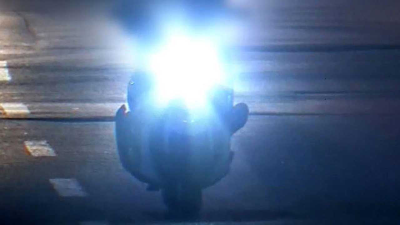 차선 변경하다 택시에 치인 70대 오토바이 운전자 숨져