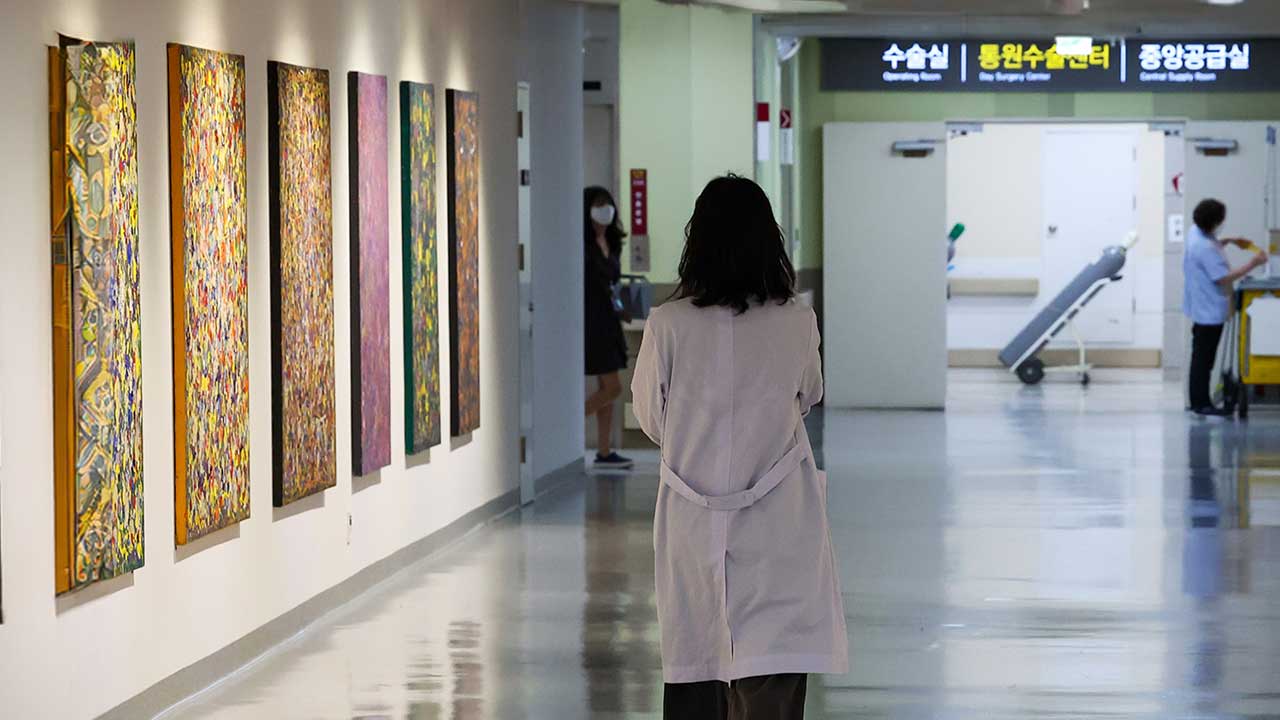 전공의 복귀 유인책 될까‥병원 42곳 연속근무시간 단축 시범 사업