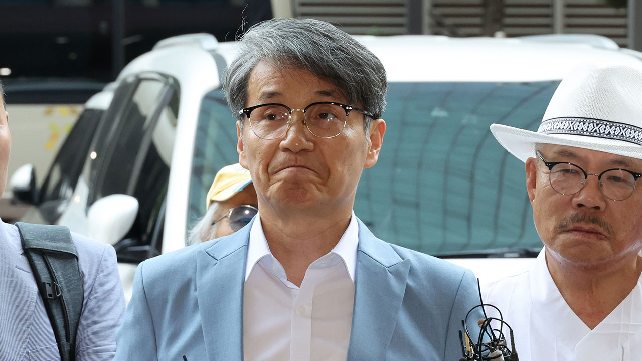 검찰, 김건희 여사 측근 행정관 소환‥대통령실 인사 첫 조사