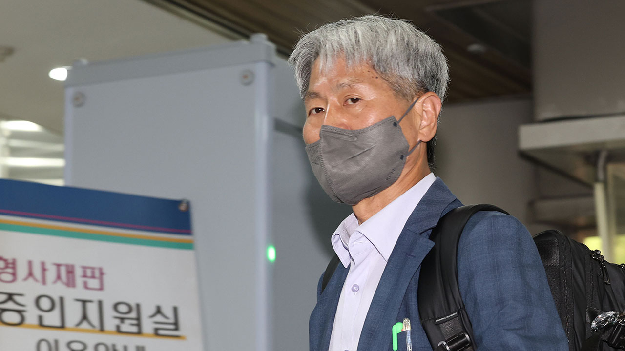 검찰 "선거제도 훼손 중대범죄"‥신학림 측 "검찰의 눈치보기"