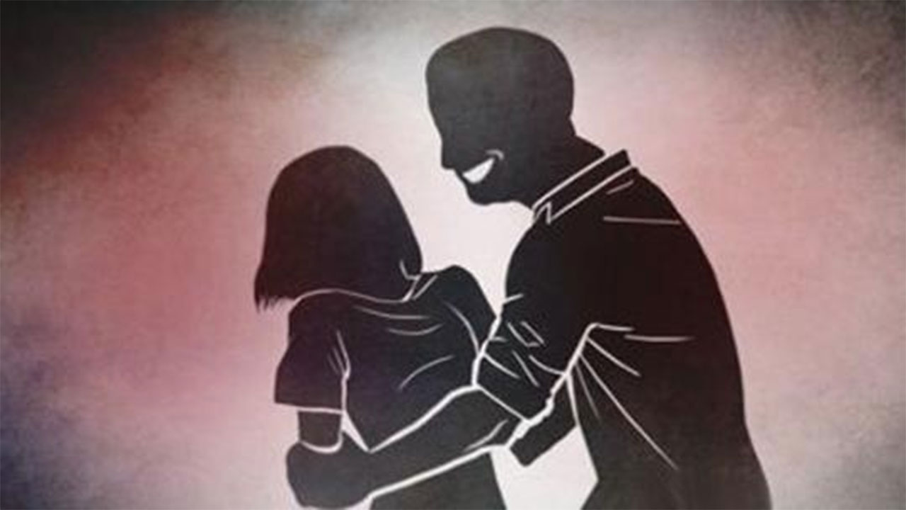 여성 6명 강제추행한 30대 남성, 1심서 징역 1년 6개월 선고