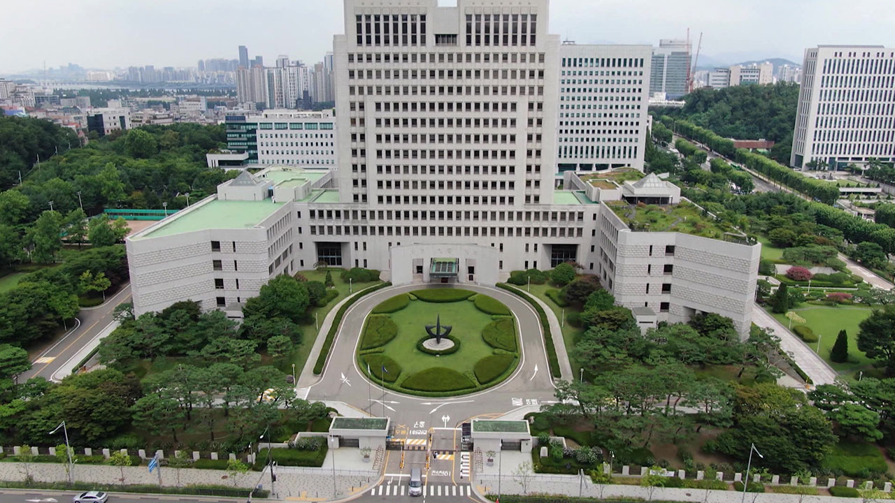 '기분 나쁘다'며 람보르기니 걷어차고 탑승자 폭행한 변호사, 징역형 집유 확정