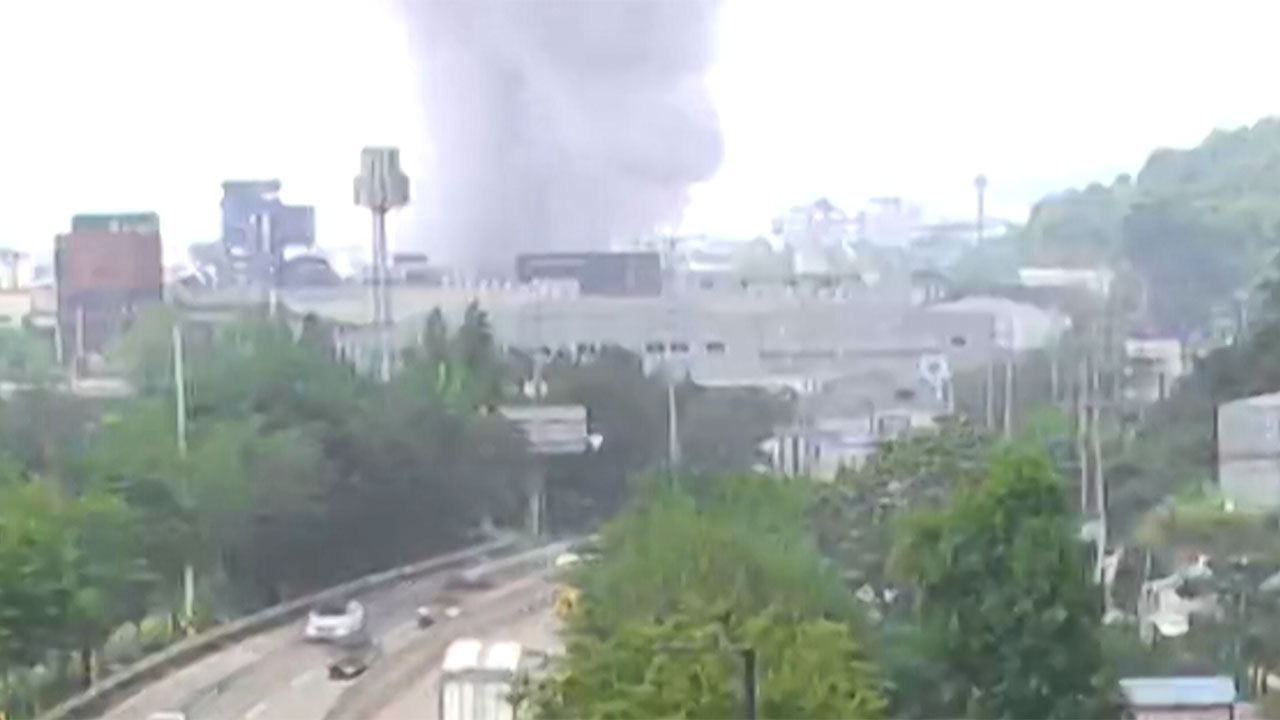 화성 일차전지 화재로 사망 1명·부상 4명‥"실종 23명 수색 중"