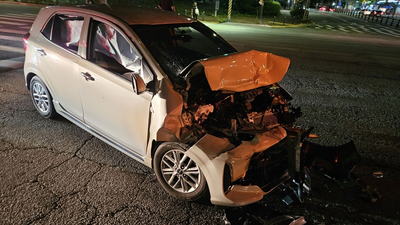 통근 버스 추돌 뒤 음주 측정 거부한 혐의로 40대 남성 붙잡혀