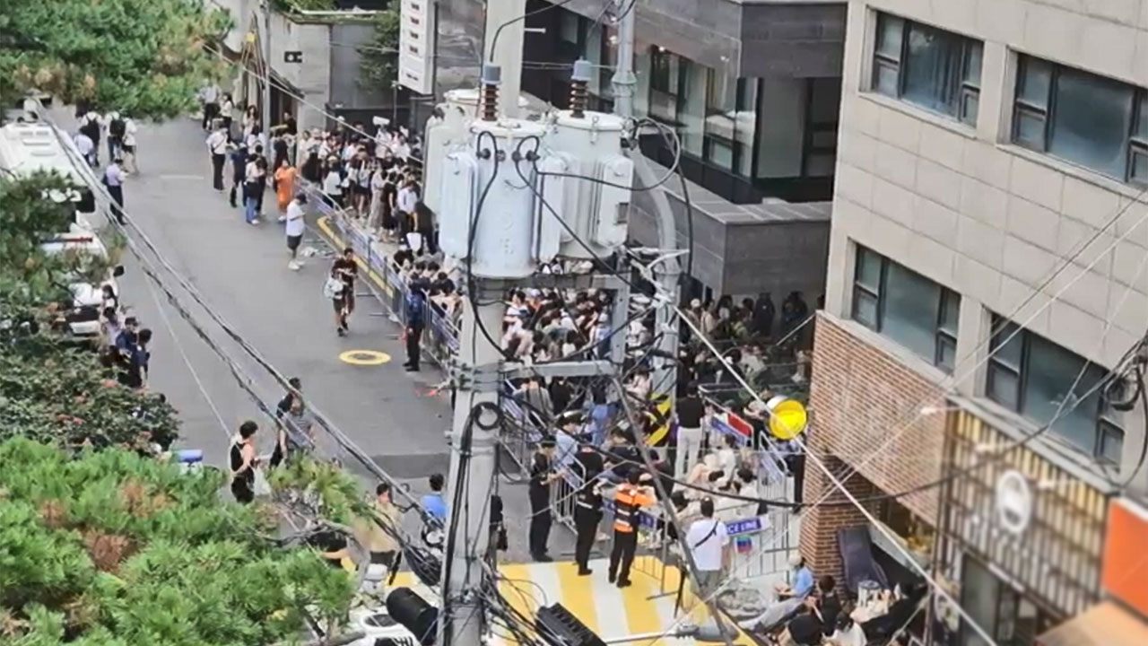 "환불해달라" 티몬 사옥 인파 몰리며 안전사고 잇달아‥어지럼증 호소도