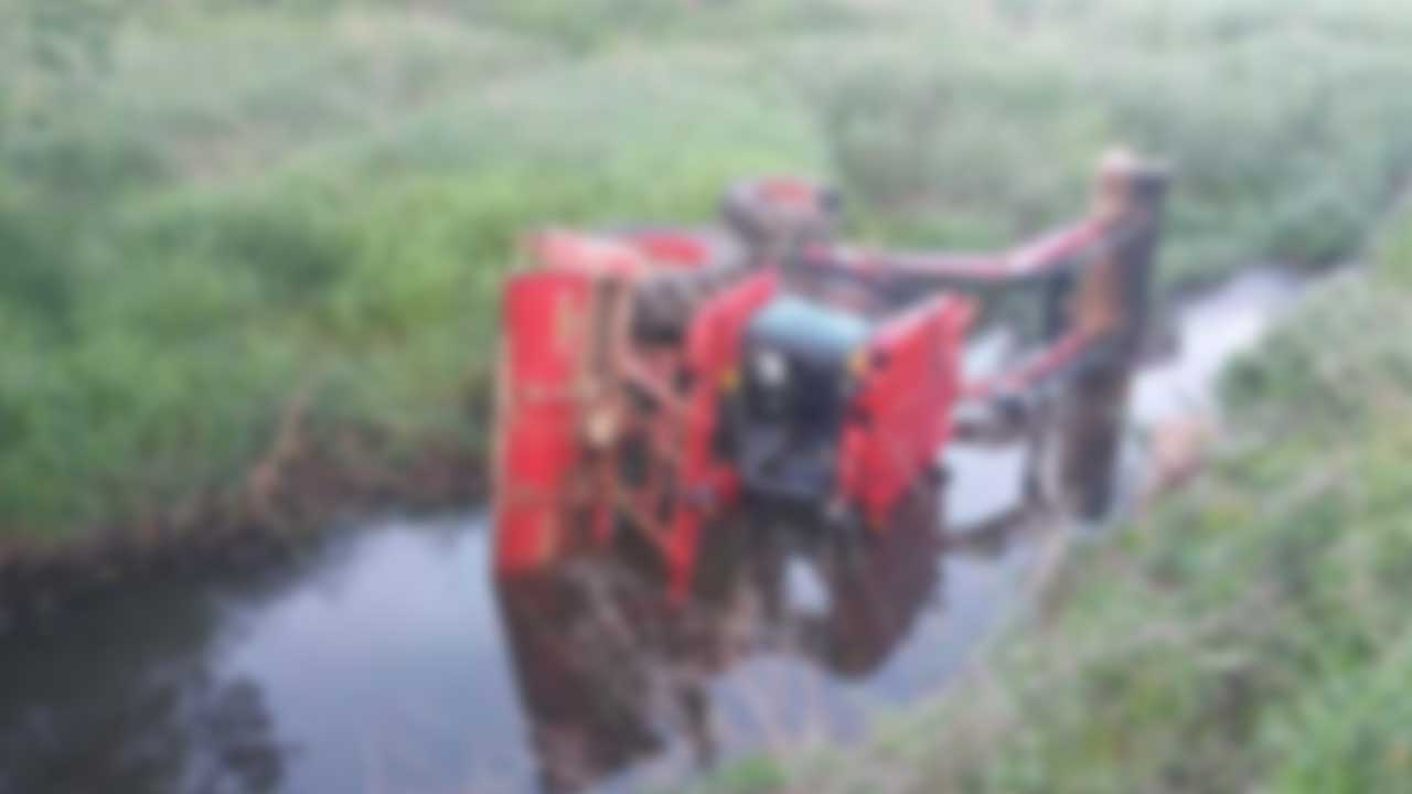 전남 곡성군 농로서 트랙터 전복 사고50대 남성 숨져