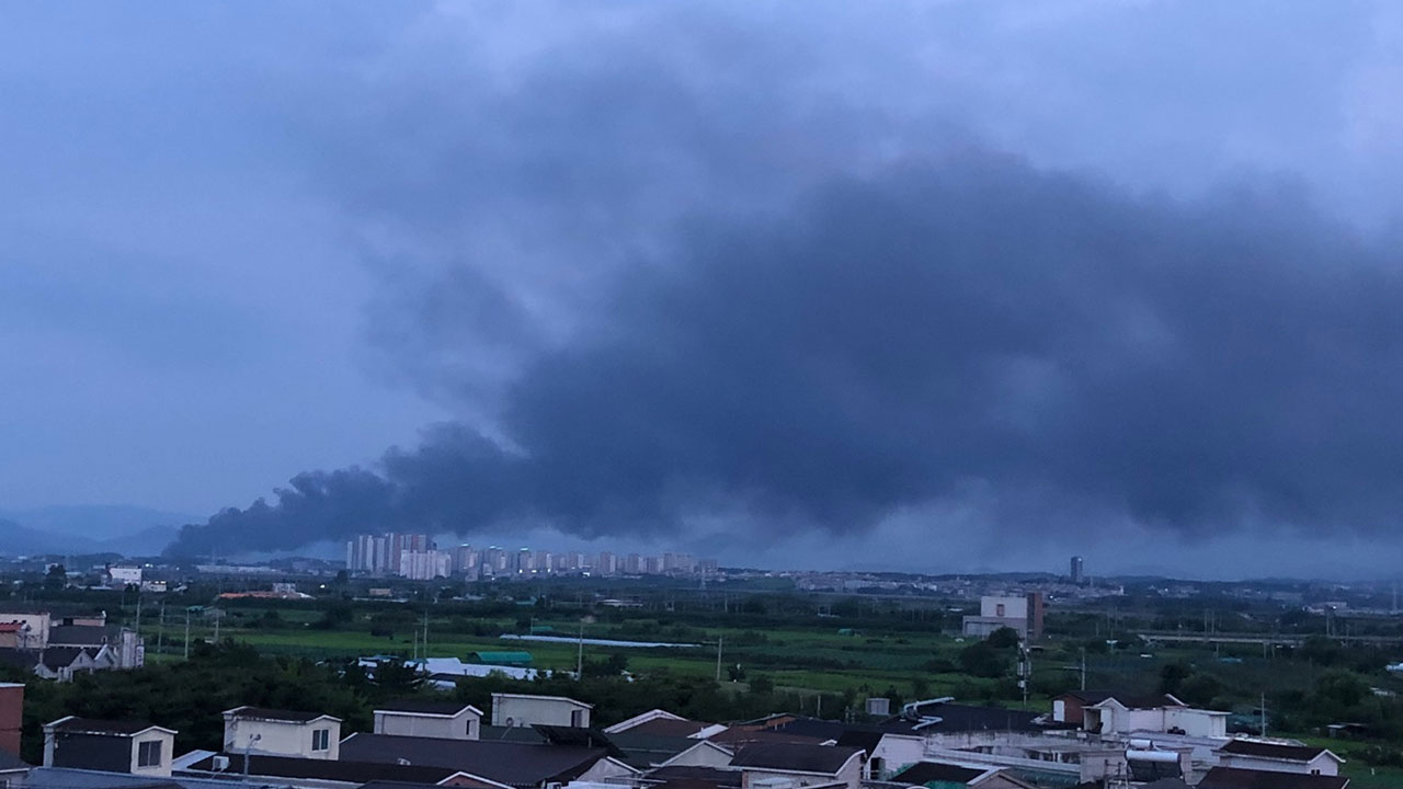 경북 경산 섬유 창고 불4시간 만에 진화