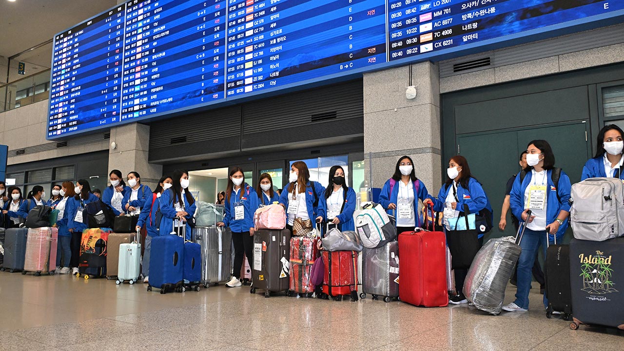 필리핀 가사관리사 100명 오늘 입국‥다음 달 3일부터 각 가정 배치