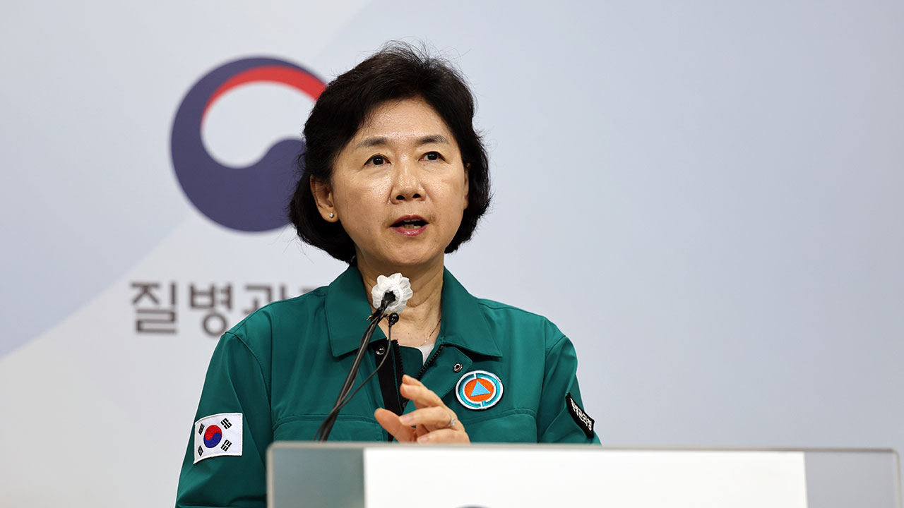 질병청 "코로나 현행체계로 관리‥26일 17.7만 명분 치료제 도입"