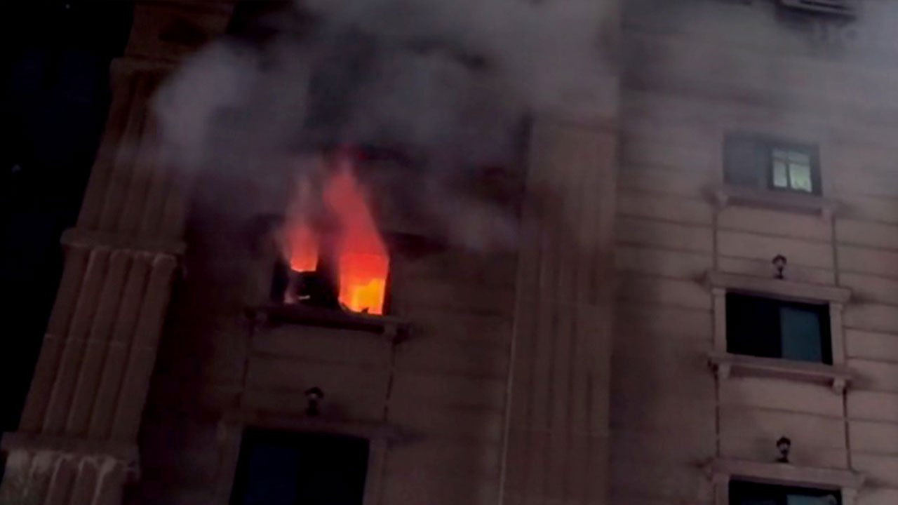 경기 부천 호텔 화재로 7명 사망 등 19명 사상..화재 3시간 만에 완진