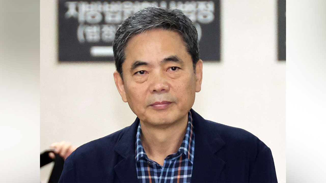 곽상도 "나는 문재인 전 대통령과 달리 부정한 청탁 없다"‥혐의 부인