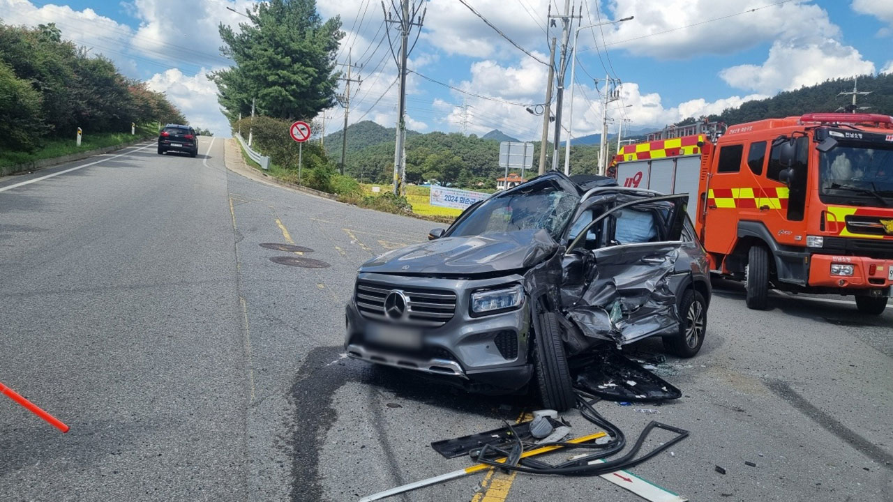 전남 화순 교차로에서 시내버스-승용차 부딪쳐‥1명 사망·1명 중상