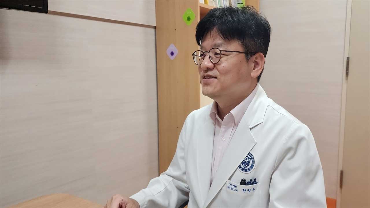 '1인 시위' 하던 세브란스 교수는 지금‥"아기들 암이니까 두고 볼 수가 없잖아요"