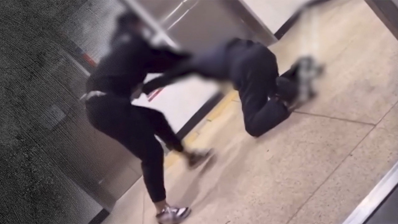 60대 경비원 무차별 폭행하고 동영상 유포한 10대 2명 징역형 선고