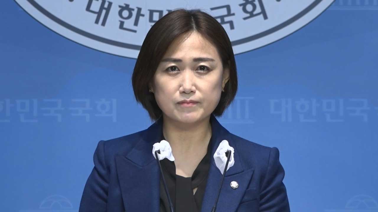 교원단체 "교사가 '폭력적 행동' 학생 물리적 제지 가능해야"