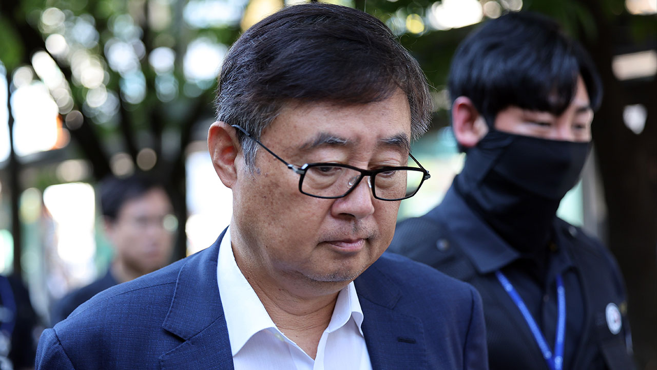 '품질검사 조작' 박순관 아리셀 대표 등 12명 송치
