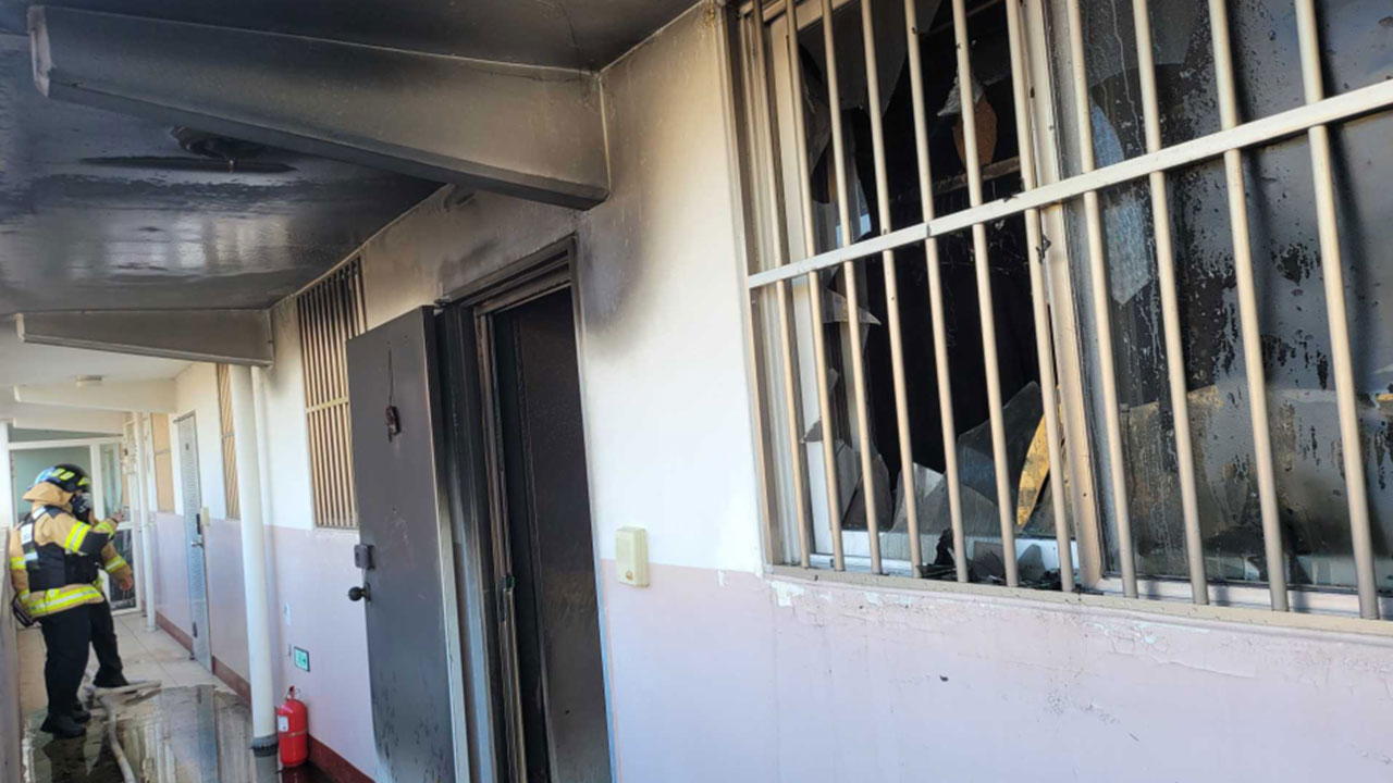 강원 원주시 아파트 3층에서 불‥인명피해 없어