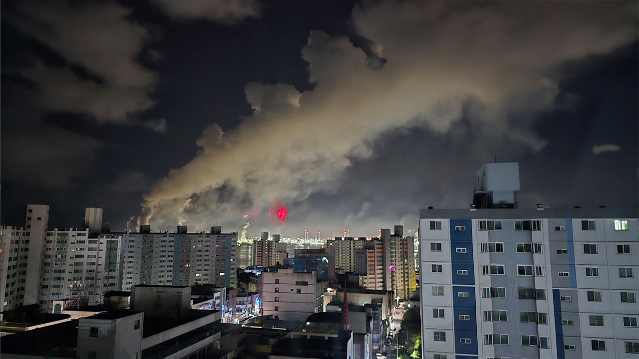 포스코 포항제철소 3파이넥스 공장에서 폭발음과 함께 불‥"큰 불길 잡혀"