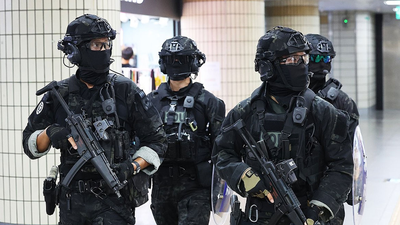 '야탑역 흉기난동' 예고 글 작성자 붙잡혀‥사이트 홍보 위한 '자작극'