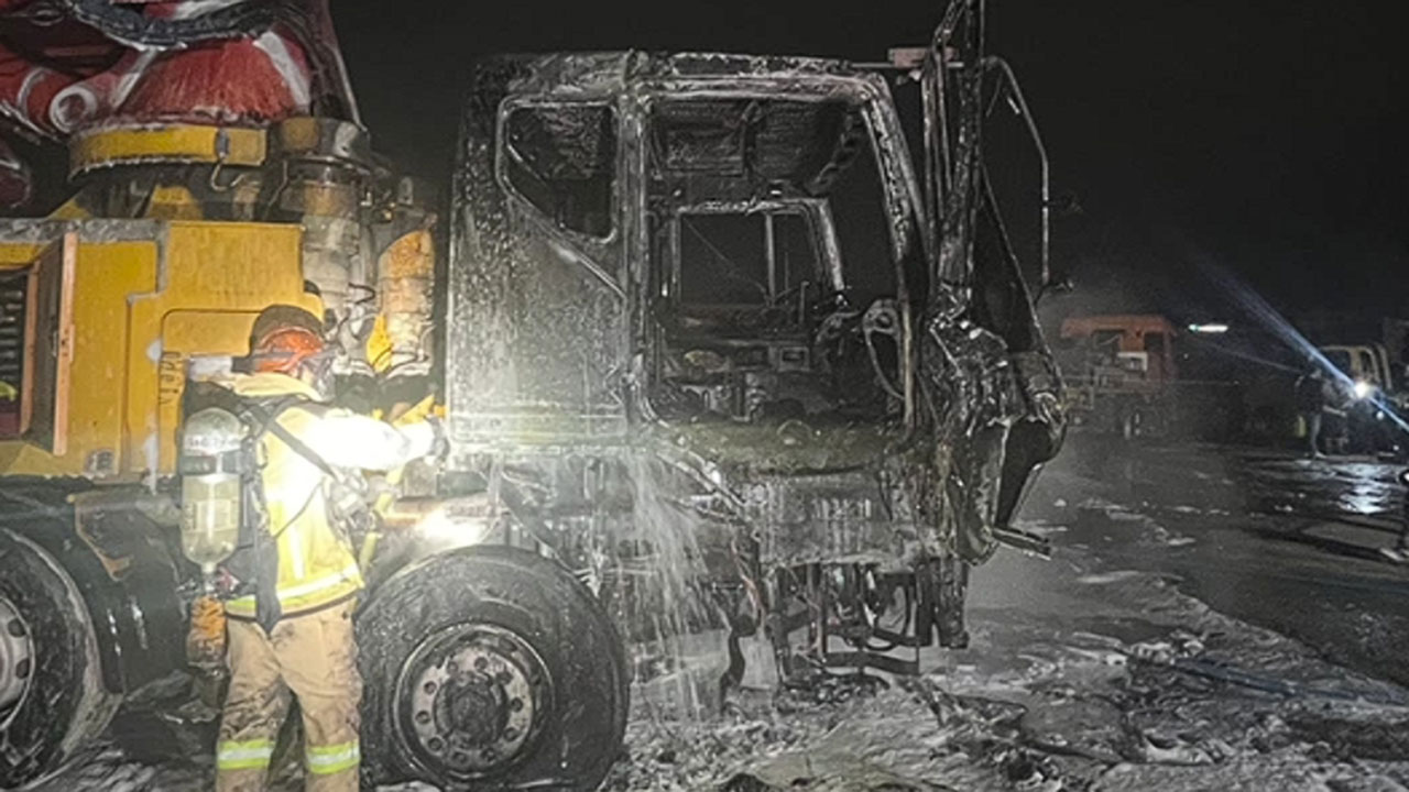 전주 덕진구 건설업체 차고지서 불‥4천6백여만 원 피해