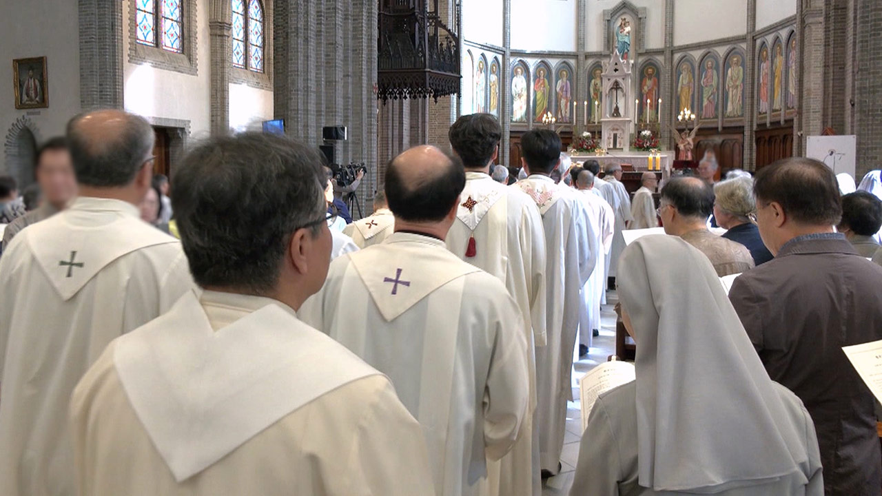"윤석열, 사람이 어째서 그 모양인가"‥천주교 사제 1466명 시국선언