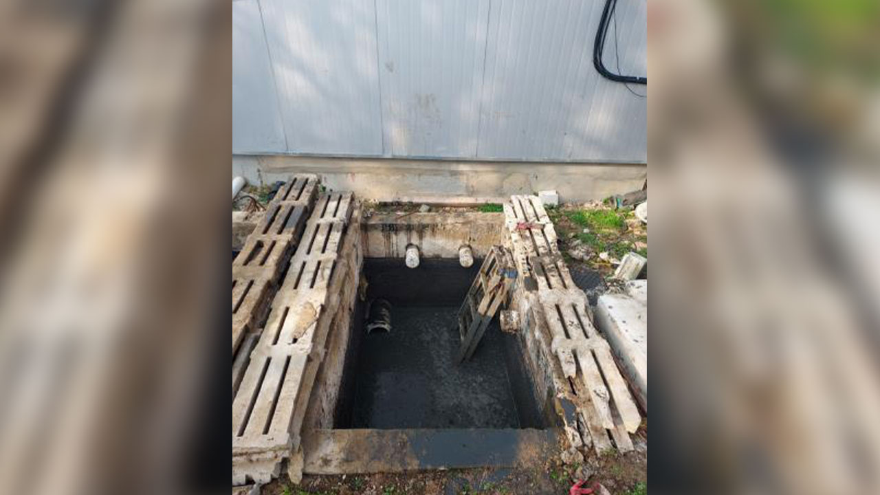 돈사 폐수처리장에서 3명 질식‥2명 심정지