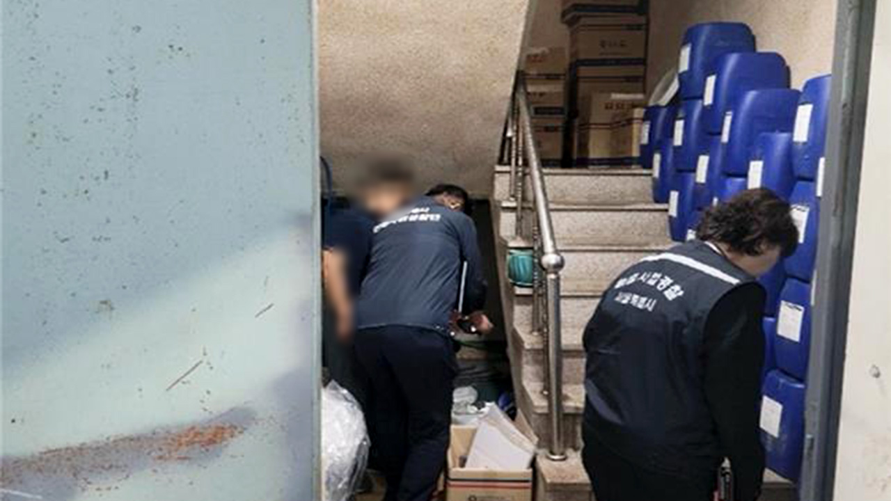 '세균 최대 1500배' 식당 물수건 적발‥형광증백제도 검출