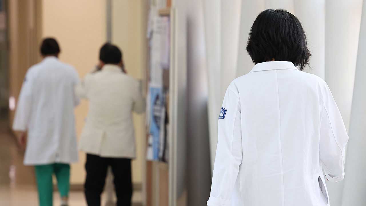 실시간 바카라사이트 교수·학생들, 40개 실시간 바카라사이트 총장 향해 "2025년 신입생 모집 정지해달라"
