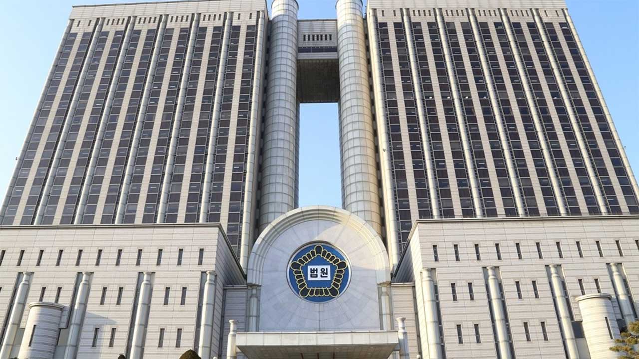 핵심 반도체 기술 중국 유출‥삼성전자 전 부장 20년 구형