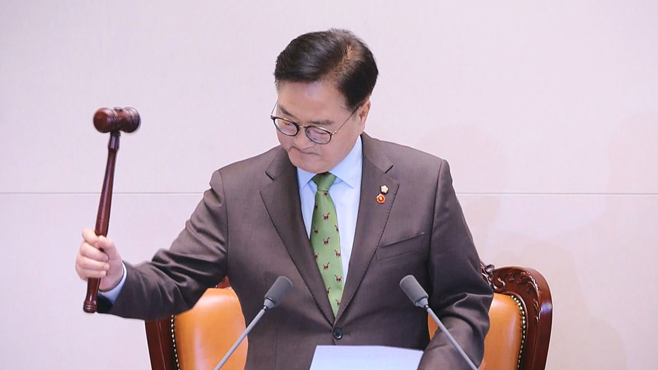 '204표 가결' 바카라사이트 카지노버프만 42만 명이 지켜봤다
