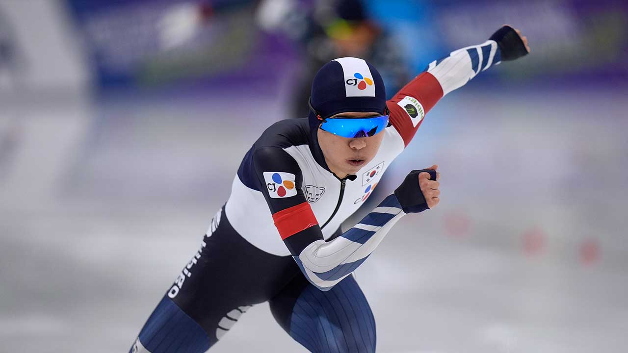 스피드 스케이팅 정재원, 4대륙선수권 매스스타트 2연패