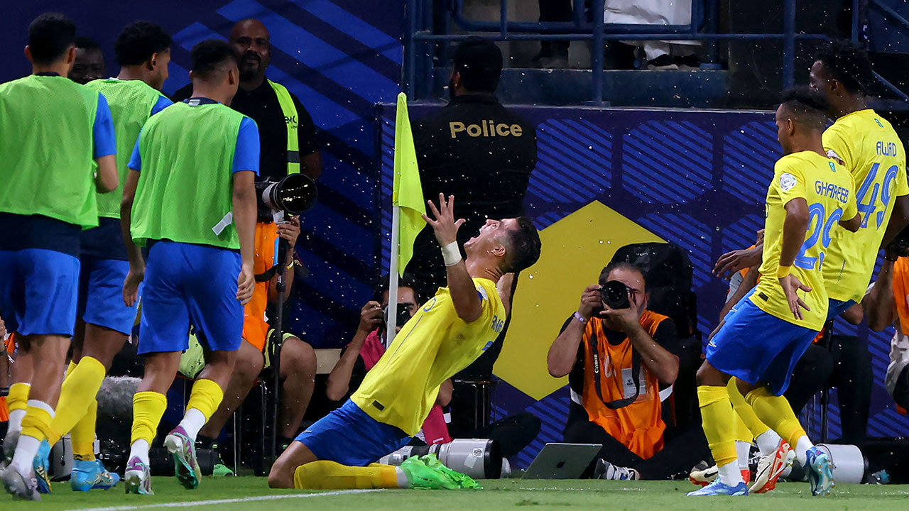 '35골' 호날두, 사우디 리그 최다 골 신기록‥4개 리그 득점왕