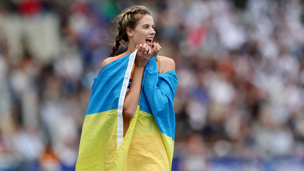 우크라이나 마후치크, 37년 만에 여자 높이뛰기 세계신기록 '2m 10'