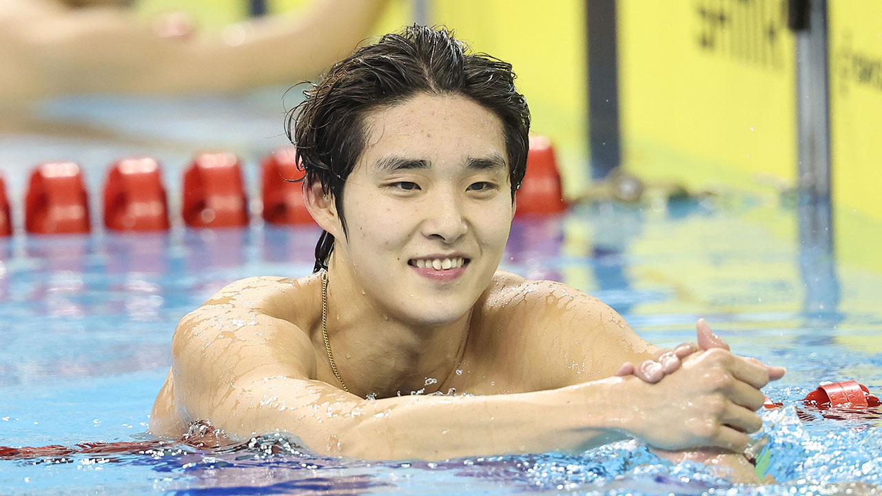 수영 김우민, 자유형 400m도 금메달‥전국체전 4관왕