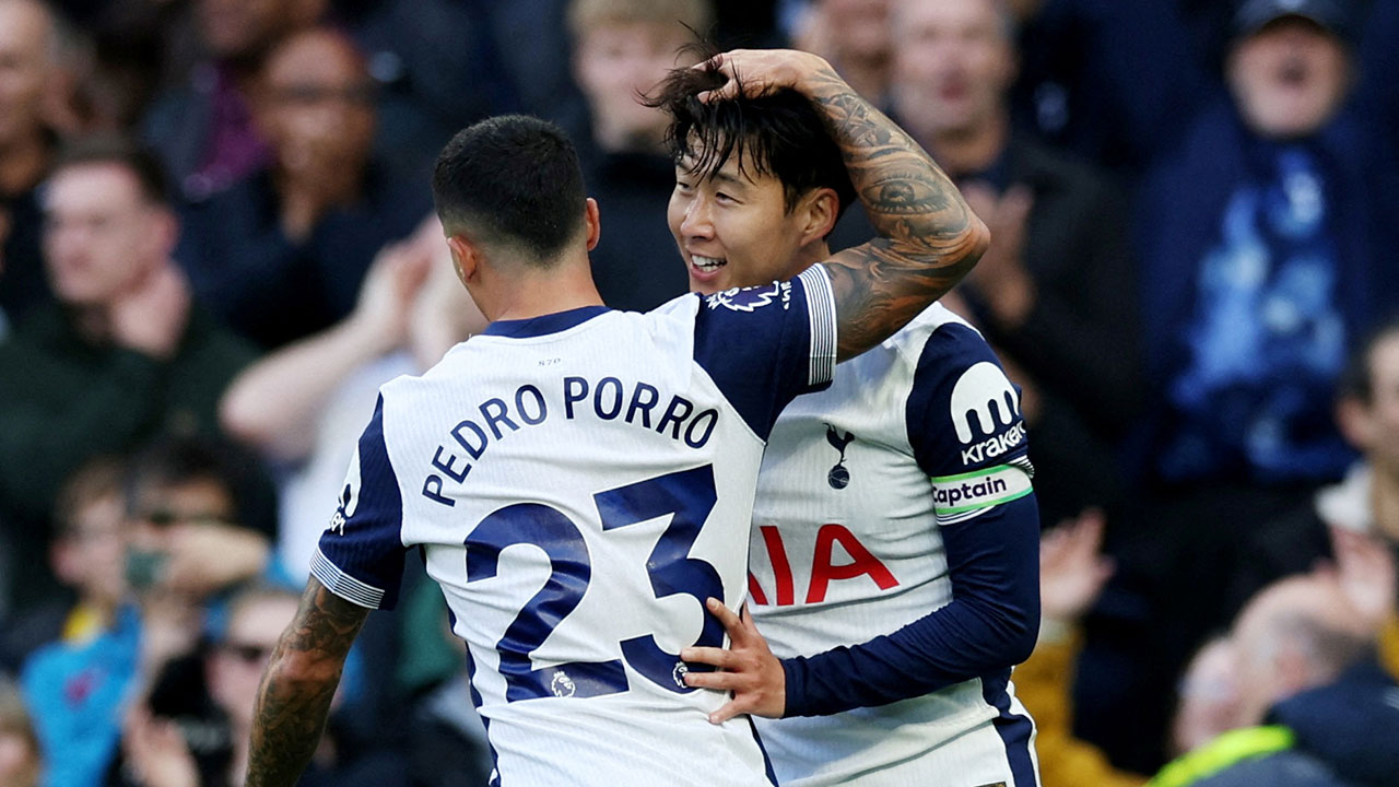 손흥민, 부상 복귀전에서 시즌 3호골..토트넘도 4-1 대승